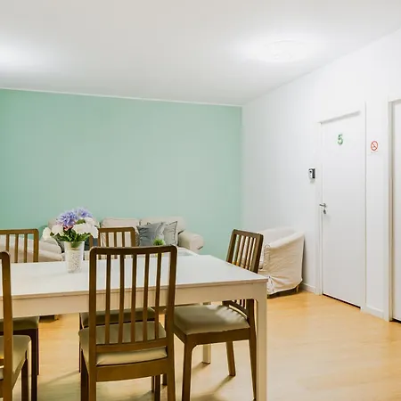 Privatunterkunft Quartos Da Expo