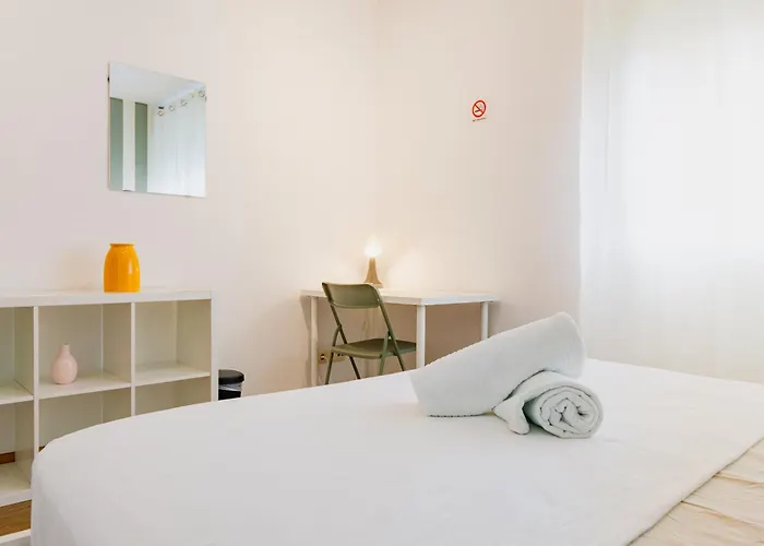 Quartos Da Expo * Lisboa